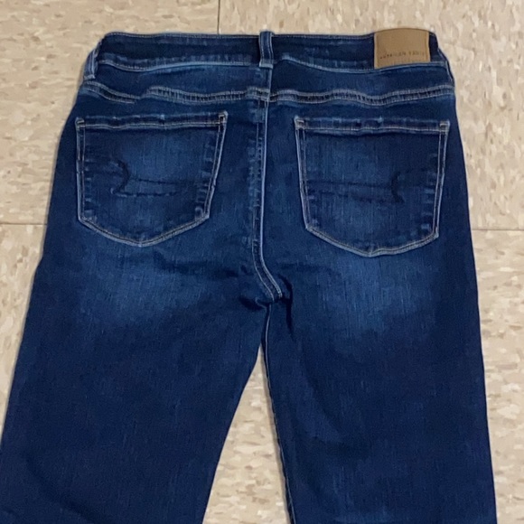 American Eagle Outfitters Super Stretch High-Waisted Jegging in Brilliant Blue 2 - Picture 10 of 13